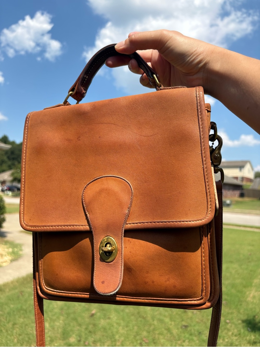 Vintage Coach Station Bag Style 0482 Tan Leather Crossbody/ Briefcase